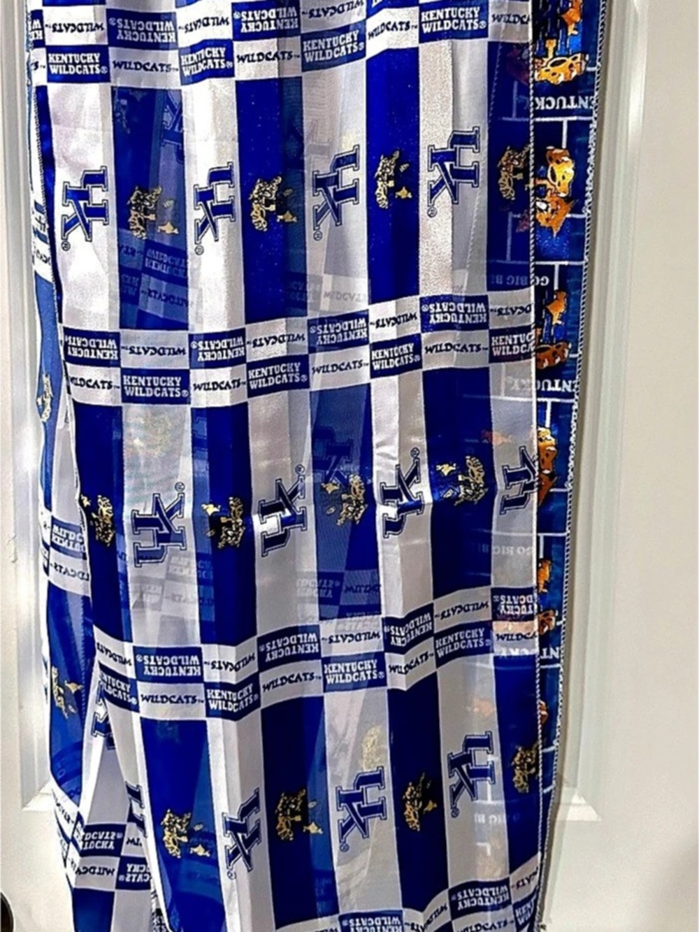 Set of 2 Sandol Kentucky Wildcats scarves NWT 13x60